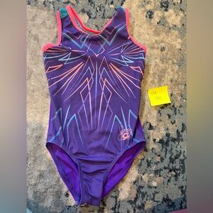 CM GK Simone Biles Leo